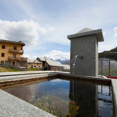 Hotel Mountain Cave Aosta Exterior foto